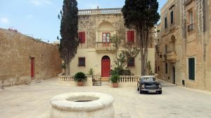 discover malta things to do mdina city